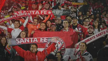 El clásico que nadie esperaba: Hinchas de ambos equipos unidos por un gol. Foto: Instagram