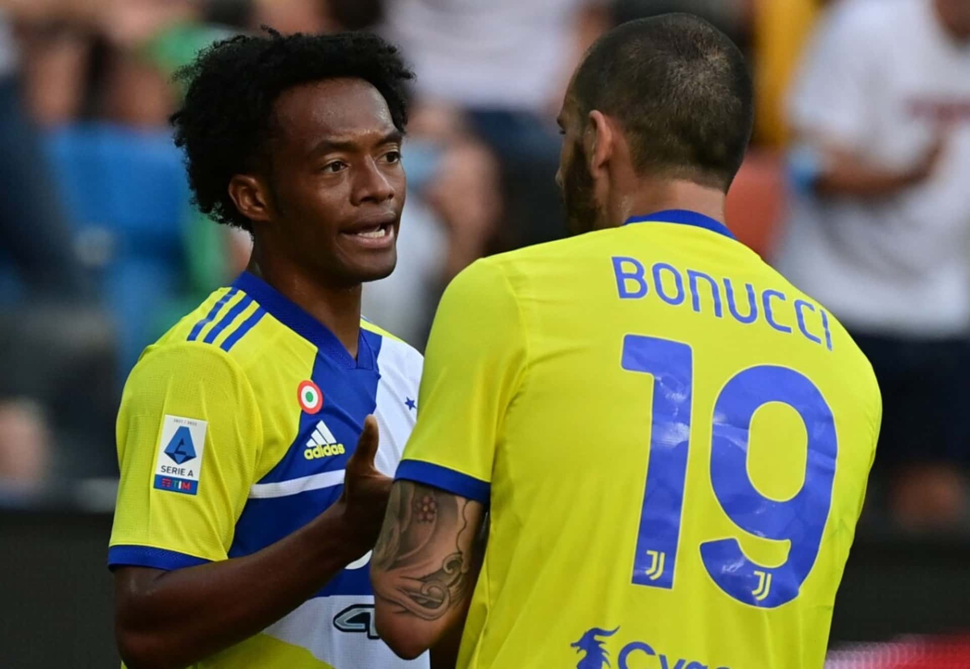 El colombiano Cuadrado no termina de definir su futuro con la Juventus y analiza ofertas que llegarían de clubes como Inter de Milán e incluso de Inglaterra y España.