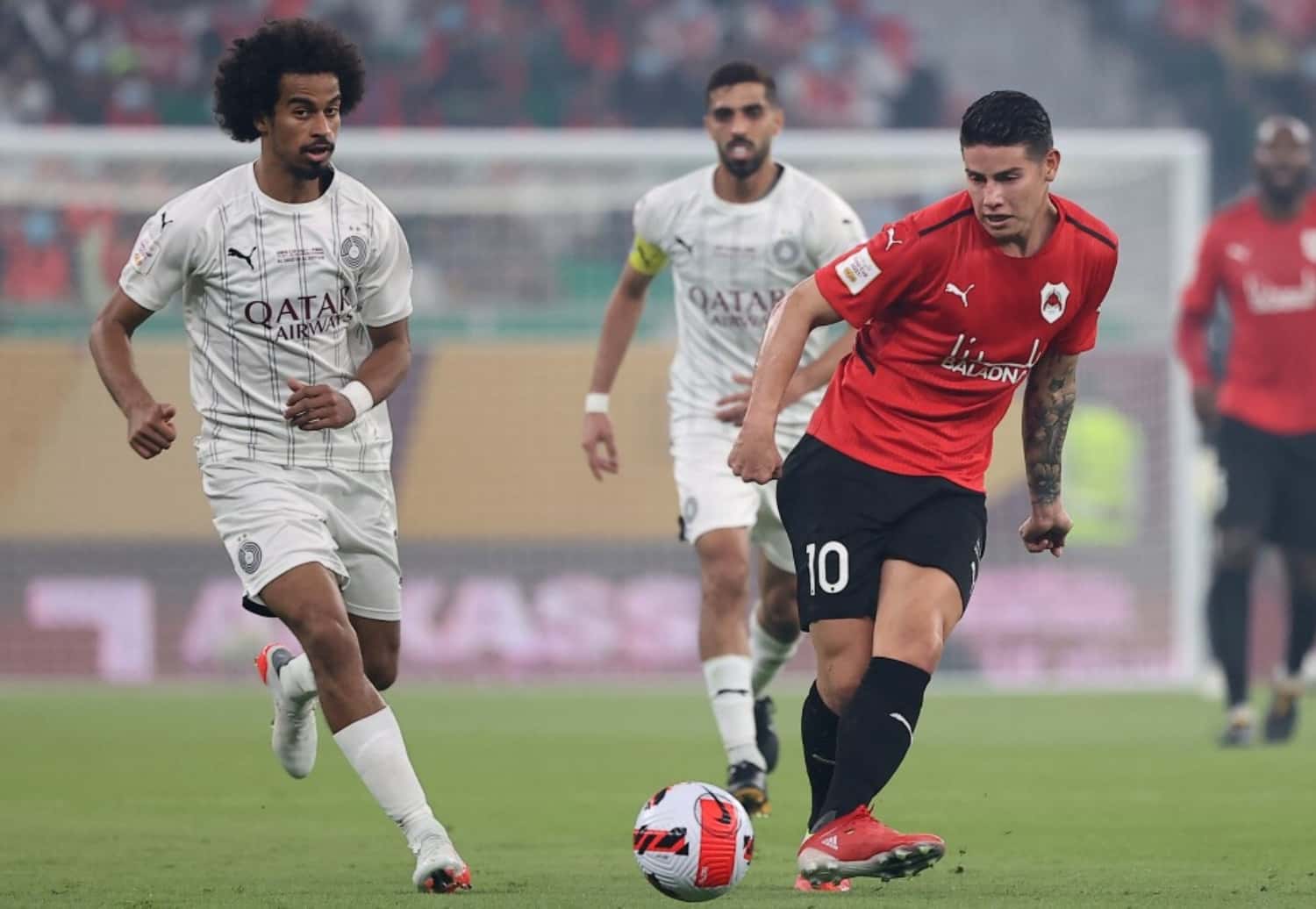 El colombiano James Rodríguez marcó un golazo en Qatar y quiere silenciar a sus críticos.