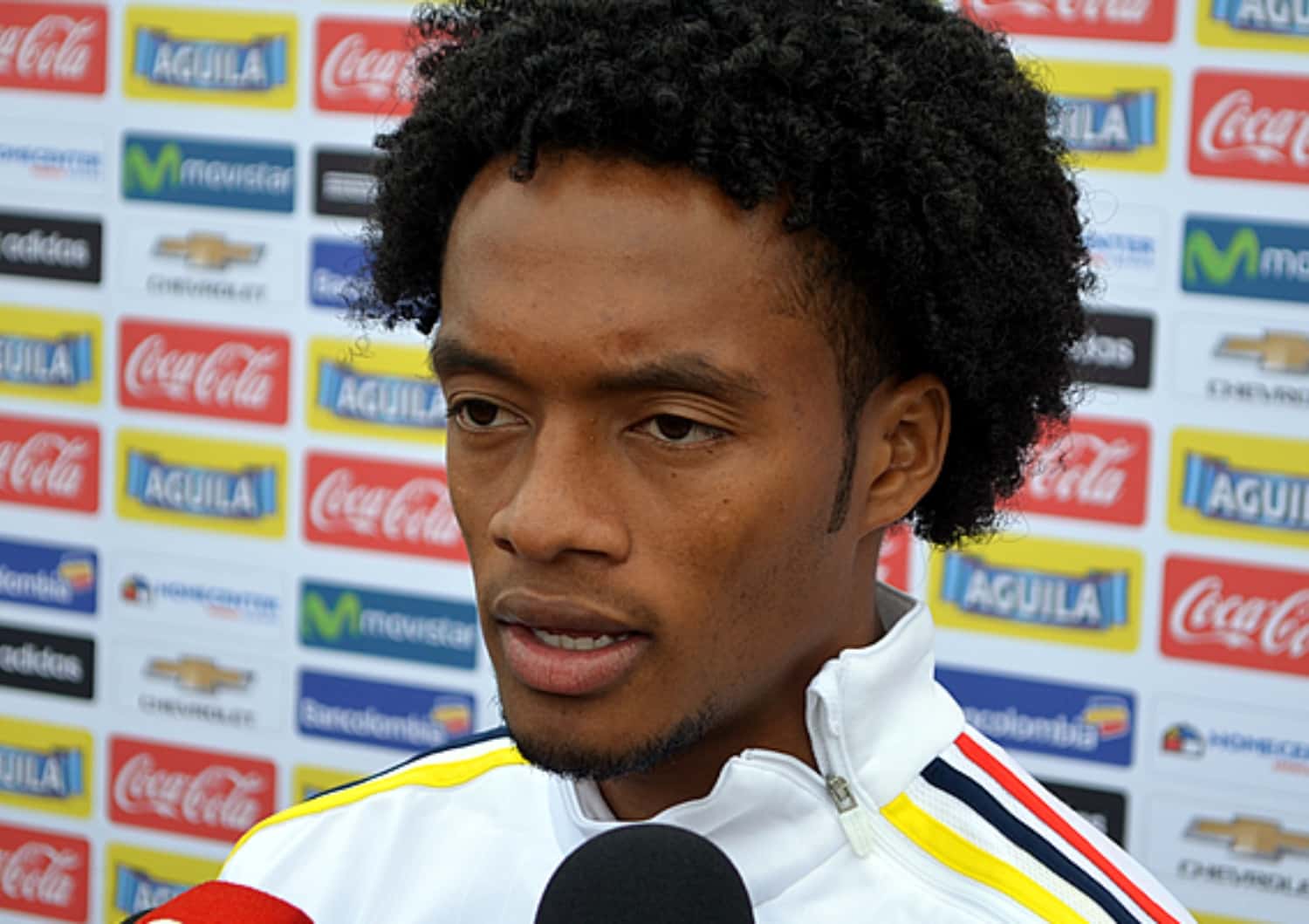 El colombiano Juan Guillermo Cuadrado habló en redes sociales sobre lo que fueron los malos resultados recientes y los hinchas no perdonaron sus excusas para justificar semejantes errores.
