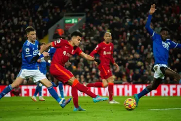 El colombiano Luis Díaz realizó un partidazo con el Liverpool y todos los medios internacionales no pararon en elogios con el nacido en Barrancas.