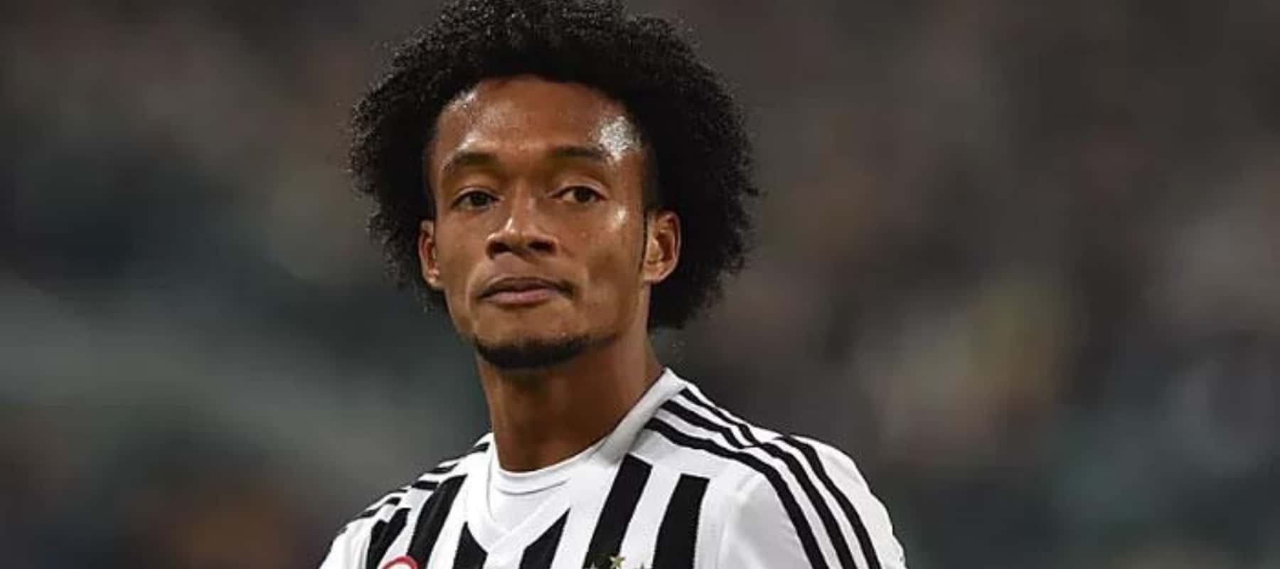 El colombiano quiere seguir en el equipo italiano que dirige Massimiliano Allegri y estas serían las condiciones de su nuevo contrato.