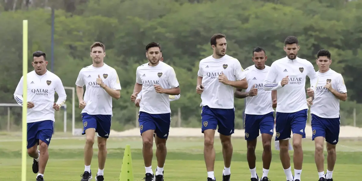 El colombiano se unió el dia de hoy a los entrenamientos de Boca Juniors esperando que pasará con su futuro.