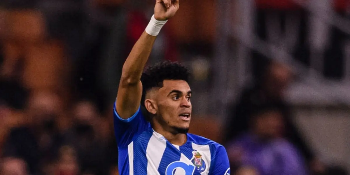 El colombiano tiene tres opciones sólidas en Inglaterra pero apuntaría a una en especial por lo que le ofrecen.