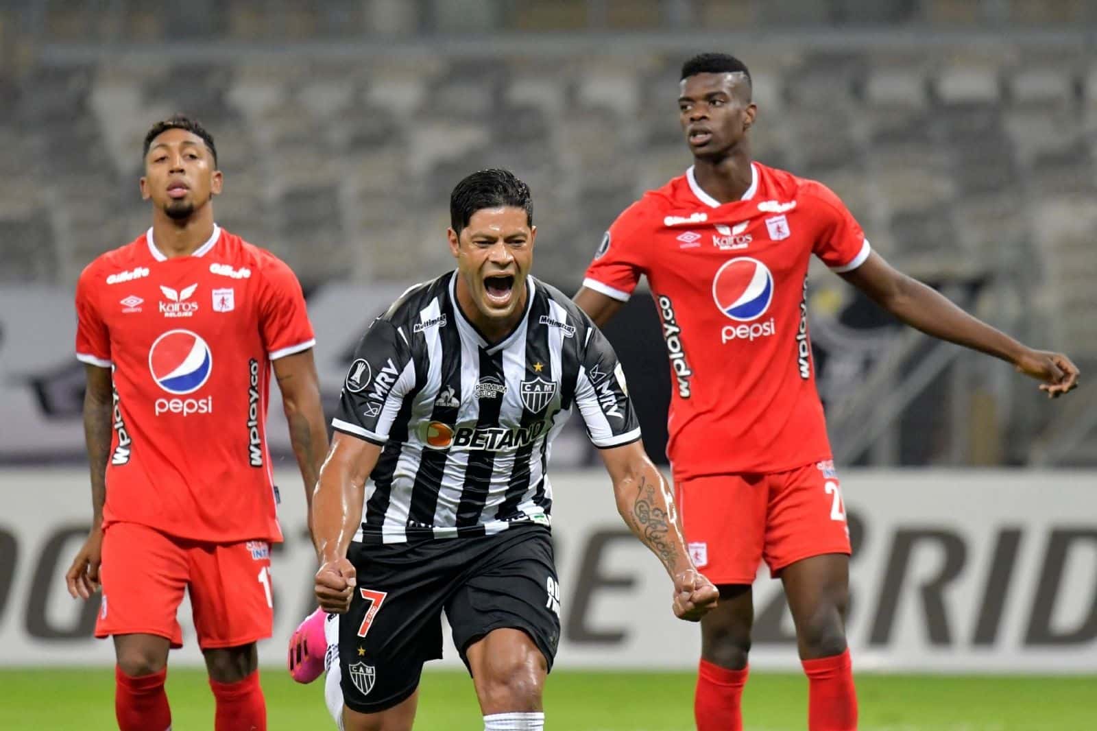El conjunto Escarlata perdió por 2-1 en la segunda fecha de la Libertadores.