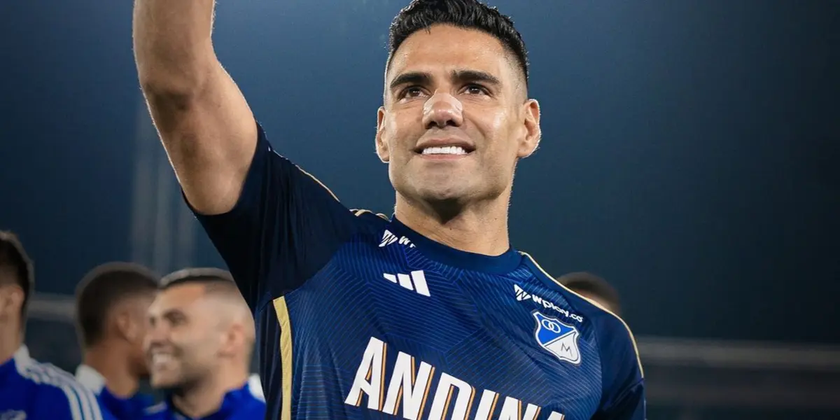 El corazón azul a flor de piel: Falcao demostró su amor por Millonarios.. Foto: Instagram