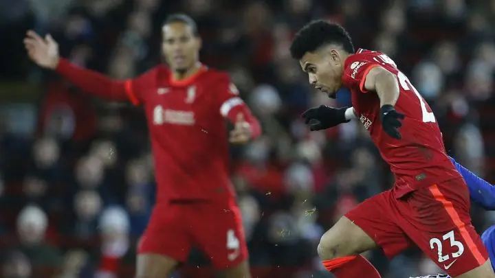 El debut de Luis Díaz con el los reds sigue dando de qué hablar, uno de los capitanes se rinde a elogios para el colombiano, pero dejo una perla