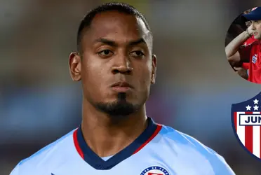 El defensor colombiano, Willer Ditta, le puso más presión al proceso deportivo de Arturo Reyes en el Junior de Barranquilla.