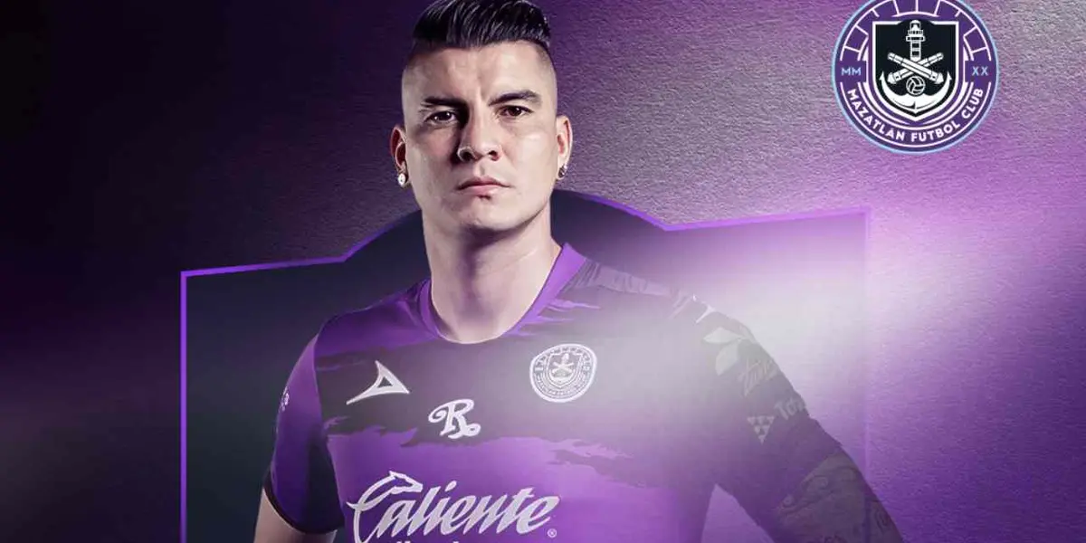 El delantero colombiano dejó parte de sus pretenciones económicas y el senador Gabriel Camargo le abrió abrio las puertas del Deportes Tolima y lo contrató para el año 2022.