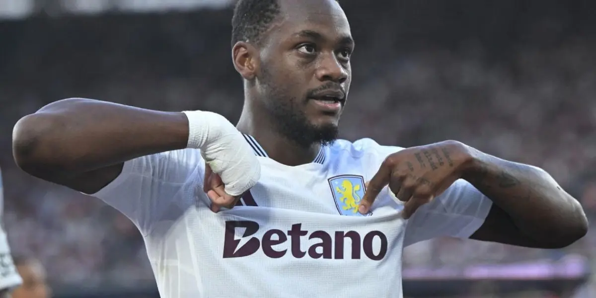 El delantero inició con el pie izquierdo el año en su equipo Aston Villa