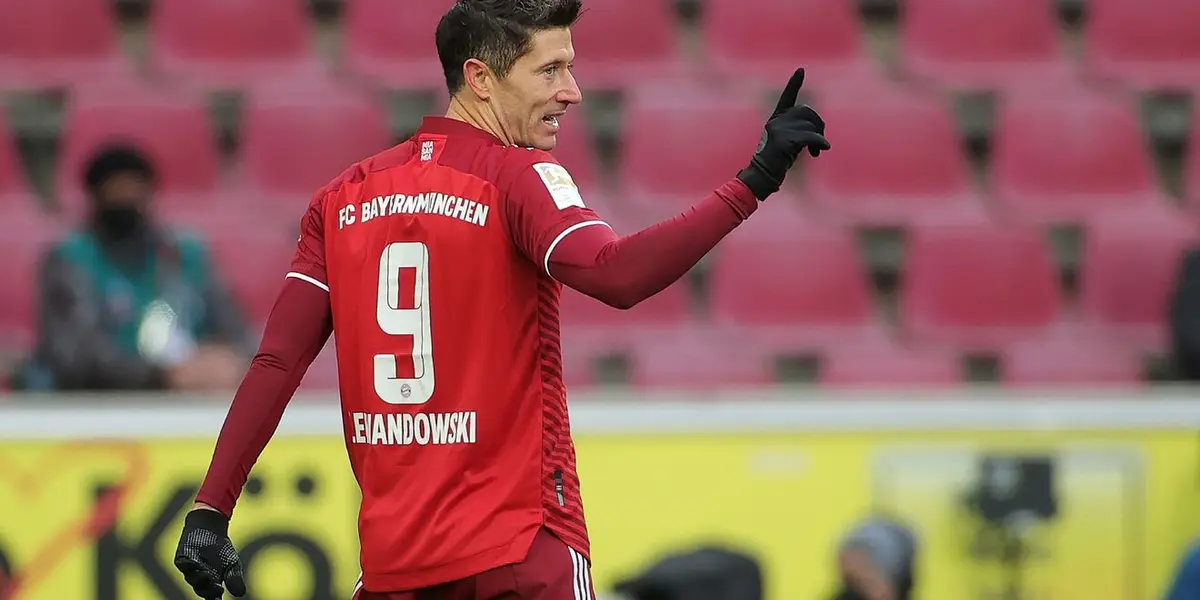 El delantero polaco realizó duras declaraciones sobre el argentino.