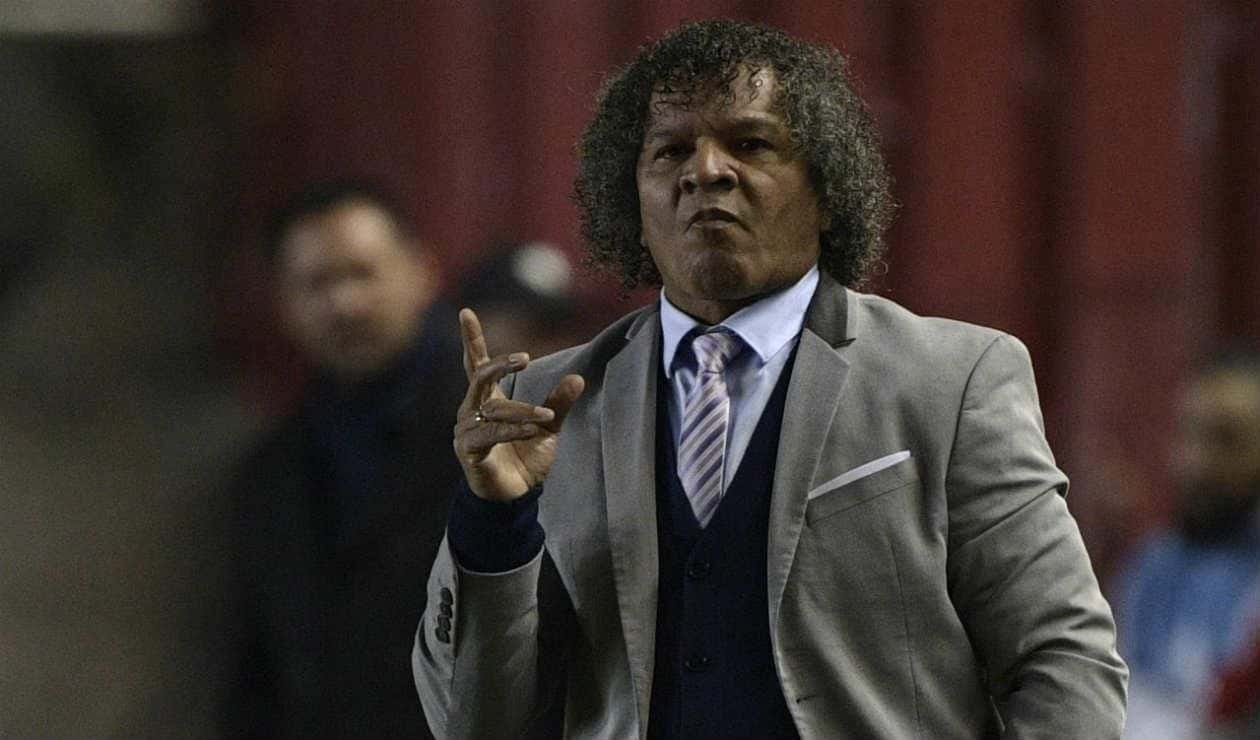 El Embajador perdió de manera agónica contra el Verdolaga por 2-1 en el Campín.