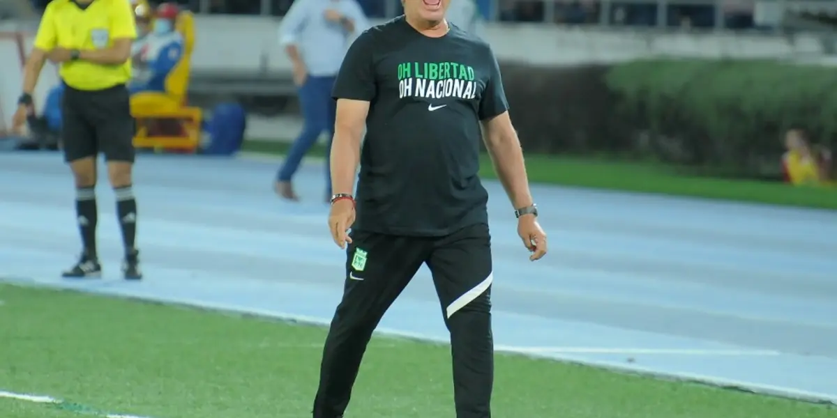 El entrenador de Atlético Nacional le mandó un contundente mensaje a los hinchas y a sus jugadores.