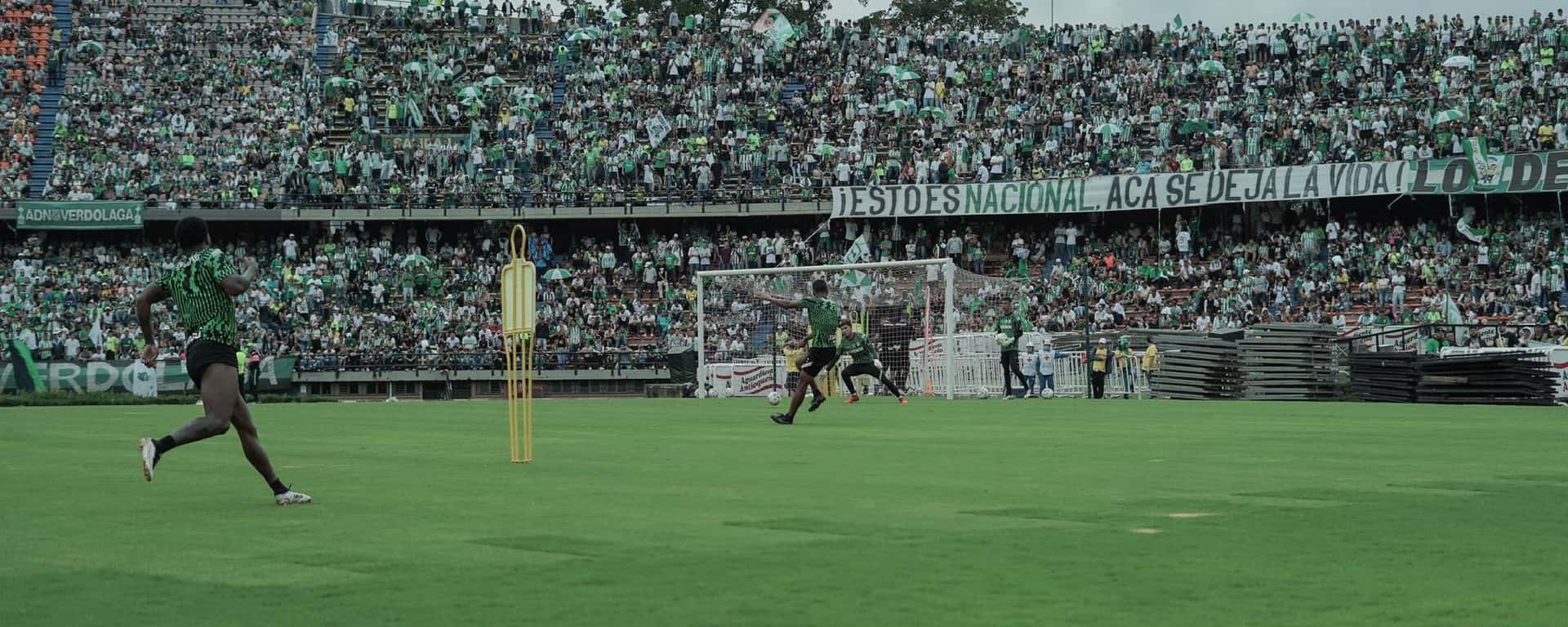 El equipo paisa se entrenó a puertas abiertas en el escenario deportivo.
