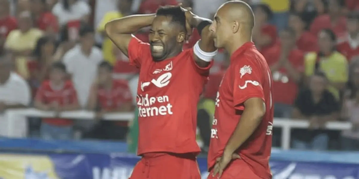 El ex delantero de América de Cali, Jairo Castillo, comentó lo que vivió cuando falló el penal que mandó al club a la segunda categoría.