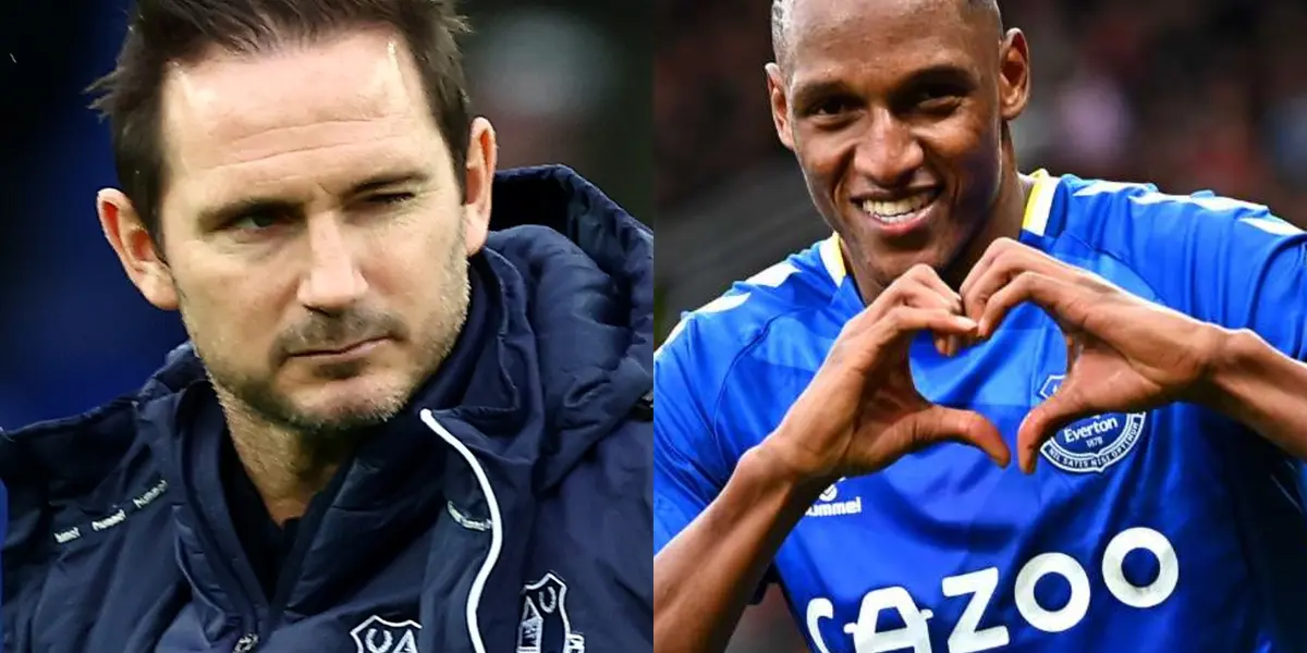 El ex jugador inglés que ahora dirige al Everton habló tras el triunfo ante Chelsea y exaltó el papel del zaguero colombiano, quien estuvo los 90 minutos en el terreno de juego.