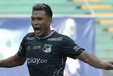 El jugador barranquillero llegaba al club vallecaucano luego de un ciclo en Atlético Junior, y luego de exhibir un nivel superlativo en el campeonato gritó, lloró y cantó con alegría un nuevo título en su carrera.