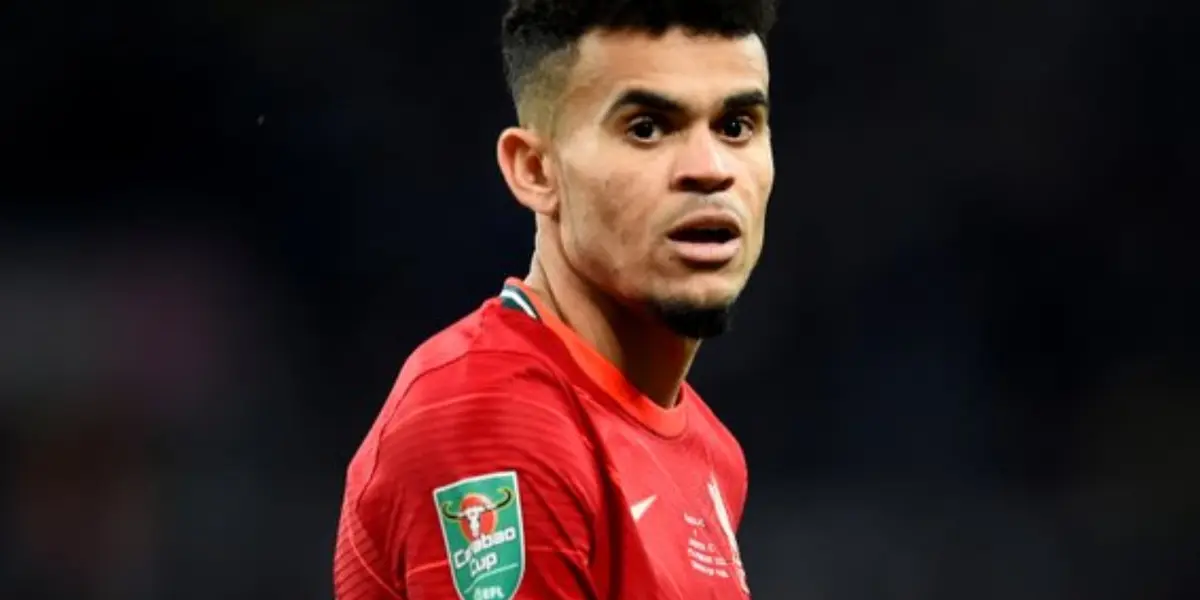 El jugador colombiano fue inicialista en el partido que empata Liverpool ante Chelsea en la final de la EFL Cup.