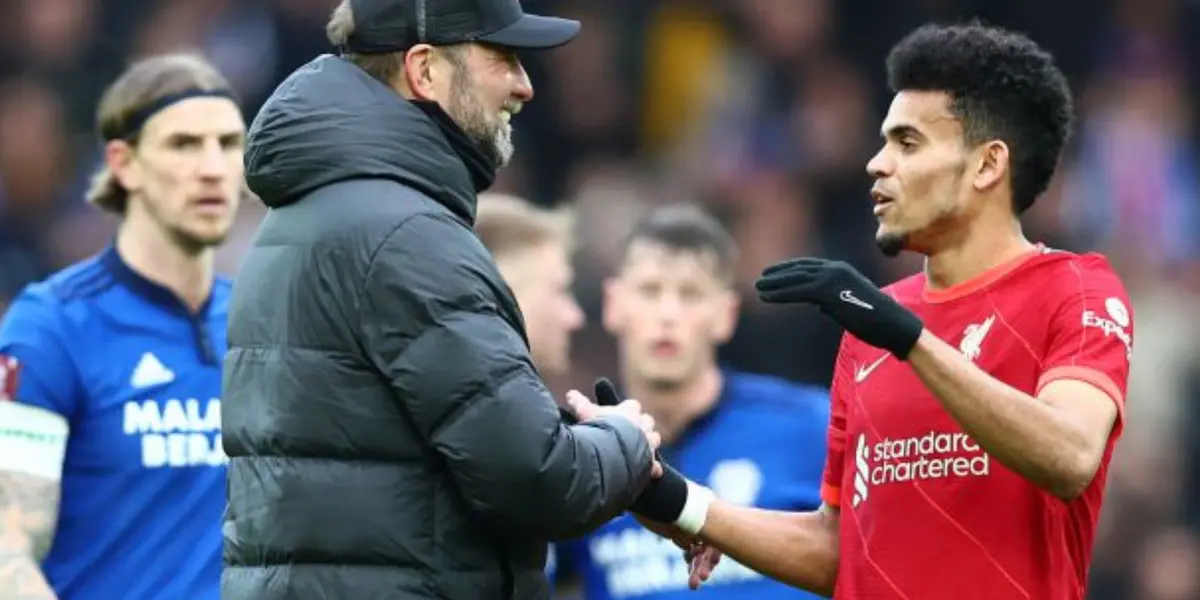 El jugador colombiano sigue brillando en Liverpool y tiene la confianza del entrenador quien le ha dado mintuos en todas las competencias que disputan los reds.
