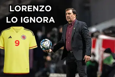 El jugador es un delantero que anda conectado con el gol, pero Néstor Lorenzo lo ignora.