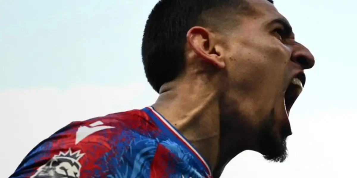 El lateral colombiano cambia de rumbo: su salida del Crystal Palace es oficial y ya hay pretendiente.