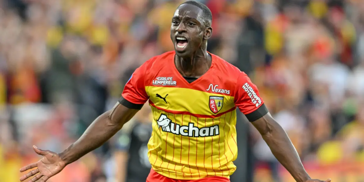 El lateral Deiver Machado, fue uno de los mejores jugadores del Lens.