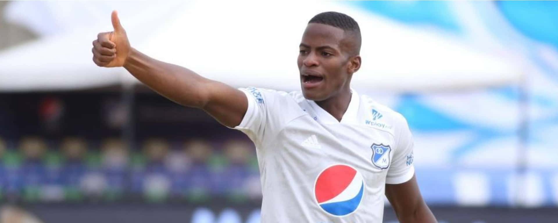 El lateral derecho ha regresado a los entrenamientos luego de superar una lesión en su tobillo.