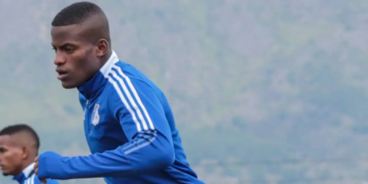 El lateral que estuvo cerca de ir a Boca Juniors ahora no ha llegado a un acuerdo para renovar con el equipo azul.