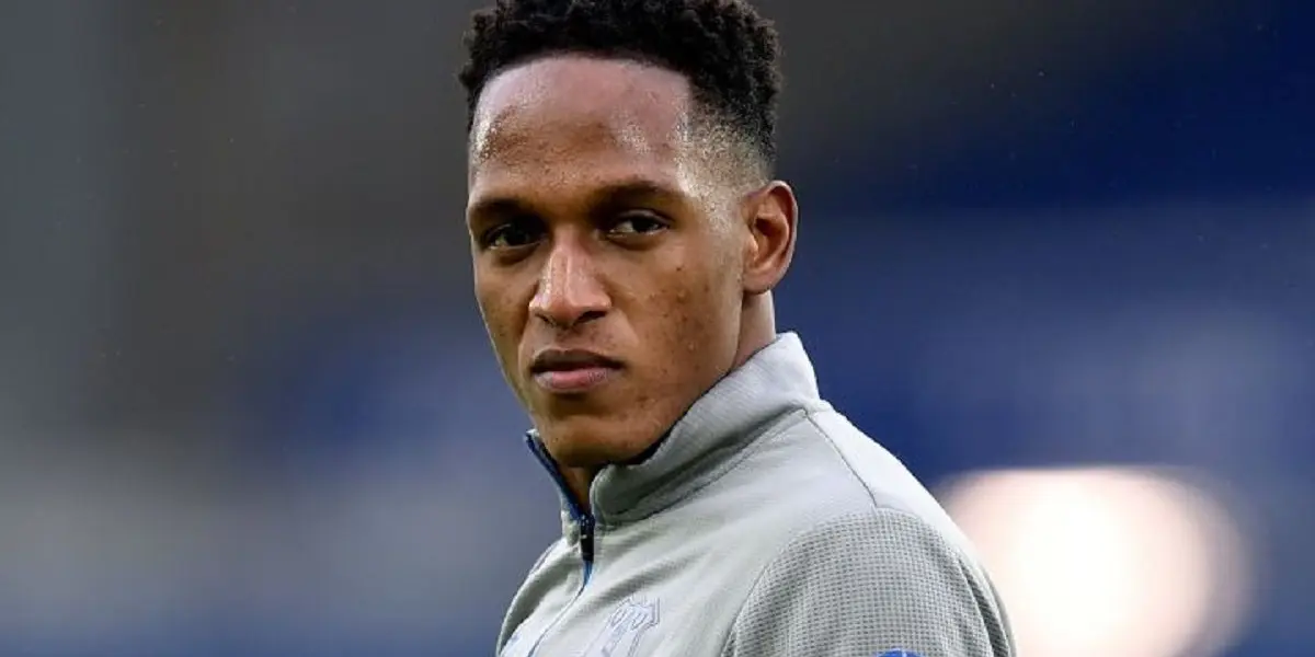 El nacido en el Choco Carlos Cuesta es el llamado por todos a tomar el puesto de Yerry Mina en la saga central de la selección Colombia, pero hay más.