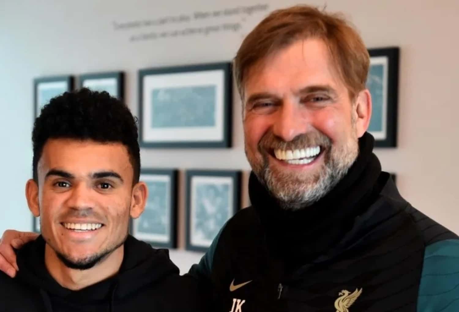 El periodista Felipe Sierra indicó que Luis Díaz está en efecto tomando sus clases de inglés y que se sacó de contexto lo que dijo Jürgen Klopp sobre la comunicación con el jugador.