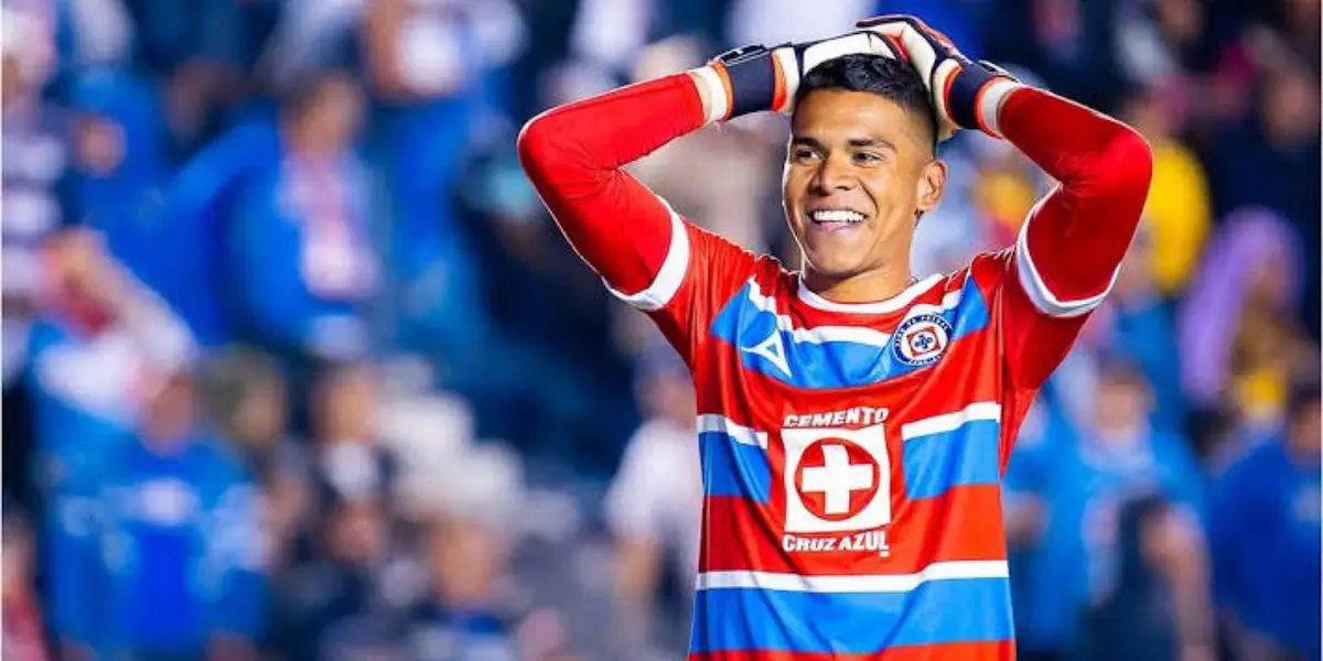 El portero colombiano podría dejar el Cruz Azul en breve