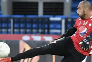 El portero podría salir del equipo para la próxima temporada y América ya cuenta con un plan b.