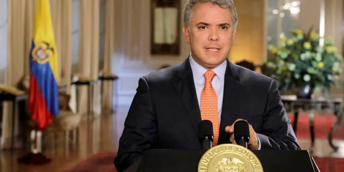 El presidente de Colombia se pronunció sobre lo sucedido con el partido del ascenso en el fútbol de Colombia .