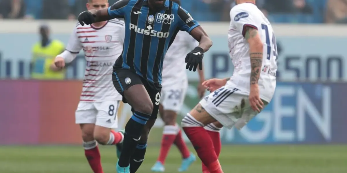 El regreso del artillero colombiano se dio al minuto 61 de juego, tras la salida de su compatriota Luis Muriel, 'El Toro' no jugaba desde el 06 de febrero con Atalanta.