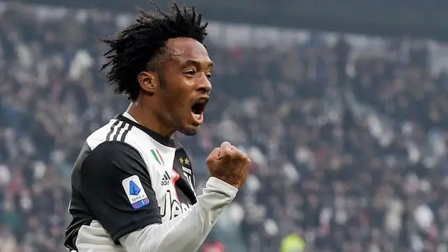 El sábado pasado en partido por la Serie A frente a la Sampdoria, el colombiano batió el record de su compatriota Iván Ramiro Córdoba.