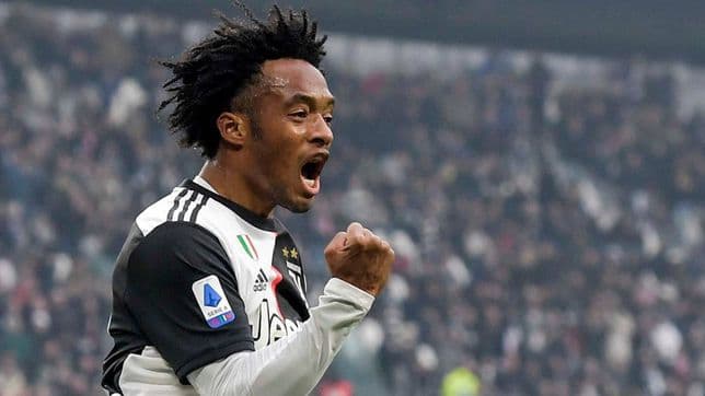 El sábado pasado en partido por la Serie A frente a la Sampdoria, el colombiano batió el record de su compatriota Iván Ramiro Córdoba.