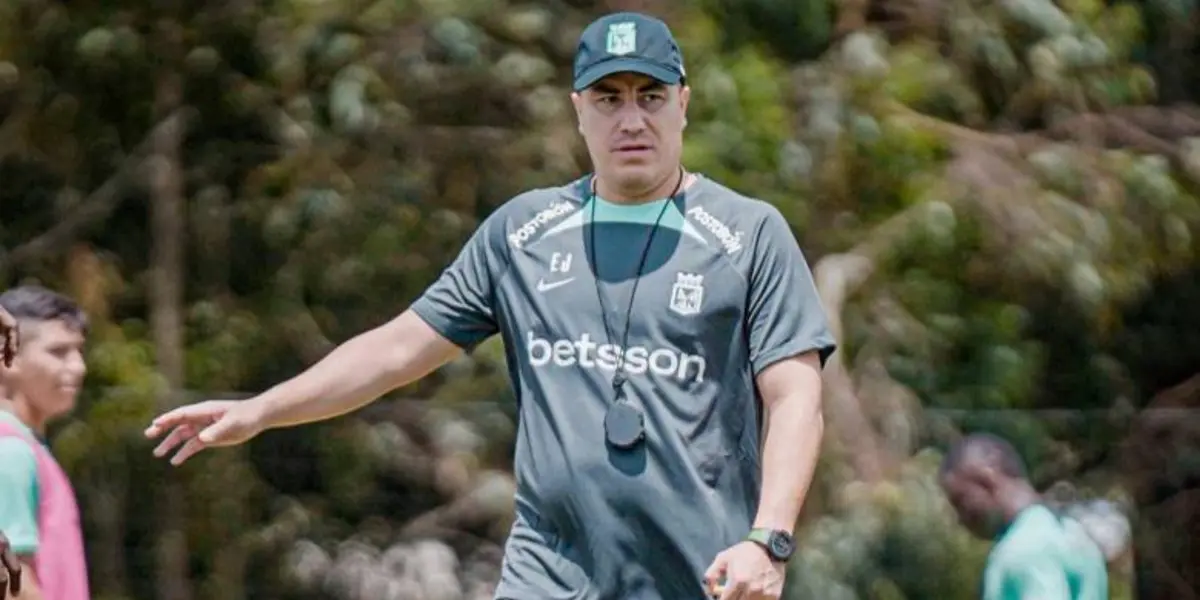El técnico verdolaga bajo fuego. Foto: Atlético Nacional