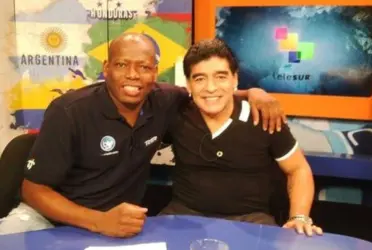 El Tino Asprilla fiel a su estilo reveló una insólita acción que generó en su momento risa al astro Diego Maradona