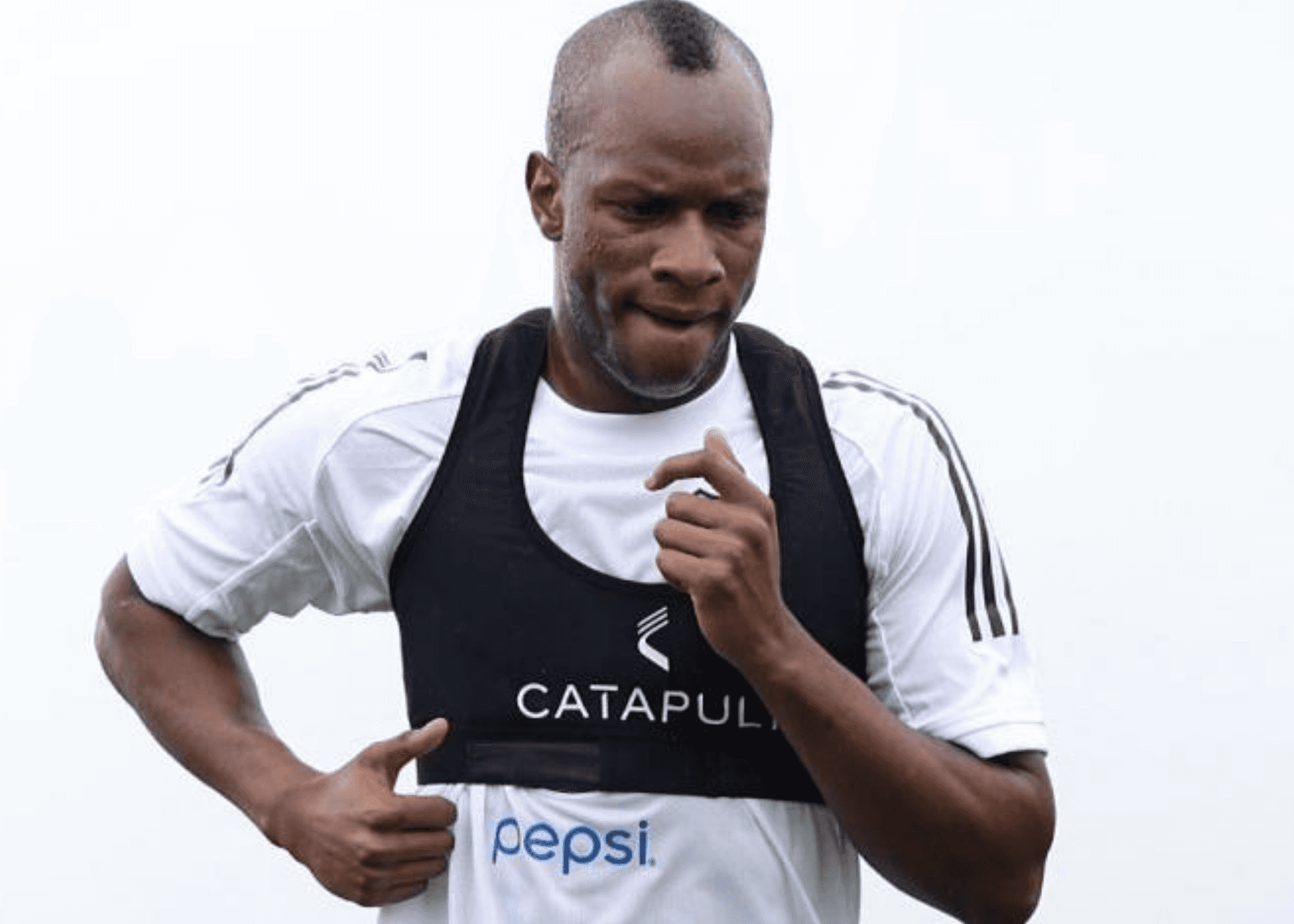 El zaguero fue uno de los culpables en la derrota de Millonarios en su visita a los “diablos rojos”