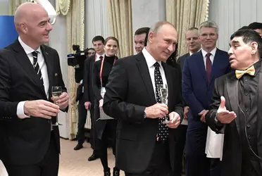En 2018 se dio un encuentro impensado entre el presidente ruso y el campeón del mundo en 1986.