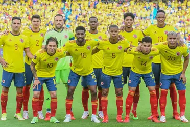 En la Selección Colombia hay dos jugadores que no están rindiendo y sus convocatorias ya parecen una clara estrategia para que tengan vitrina y junto a sus empresarios ganen más dinero.