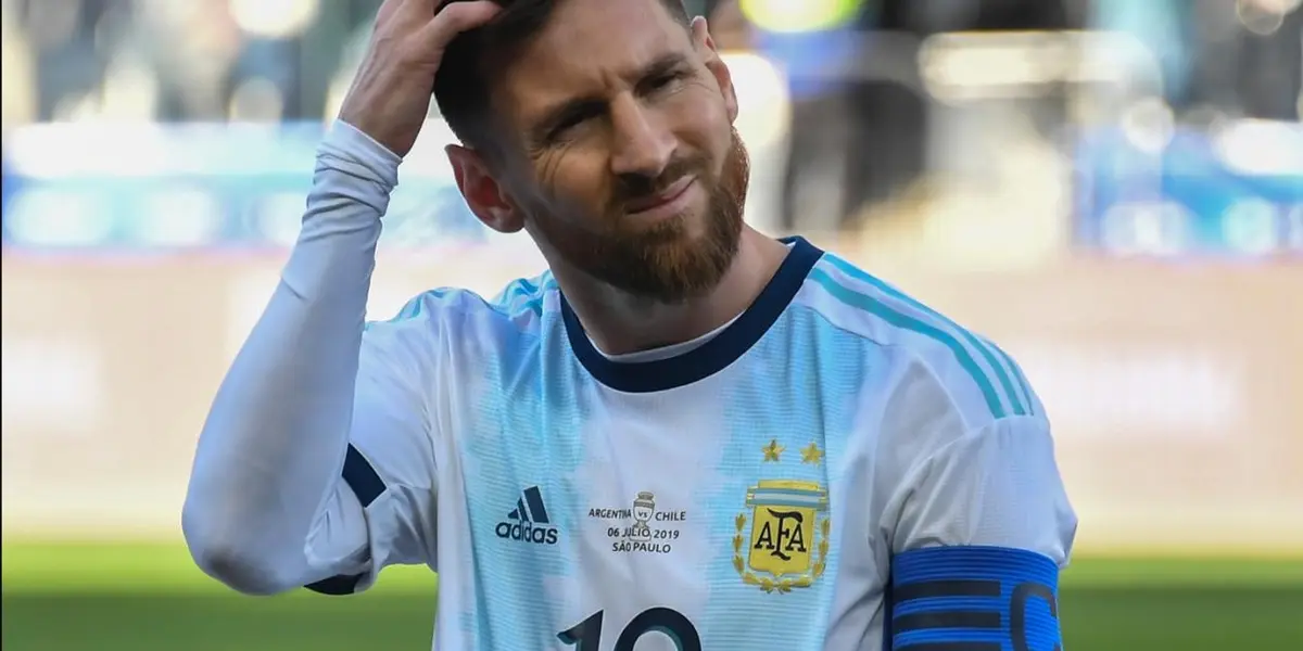 En pleno partido, al argentino fue insultado por este referentes, la conducta antideportiva que dejó loco hasta al propio Lionel Messi.