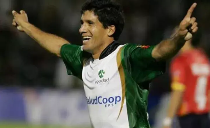 Es muy controversial este tema porque entre dos se pelean esta distinción en la Liga Betplay, uno de ellos es Ariel Carreño de la Equidad, pero hay voces que aseguran no es así.