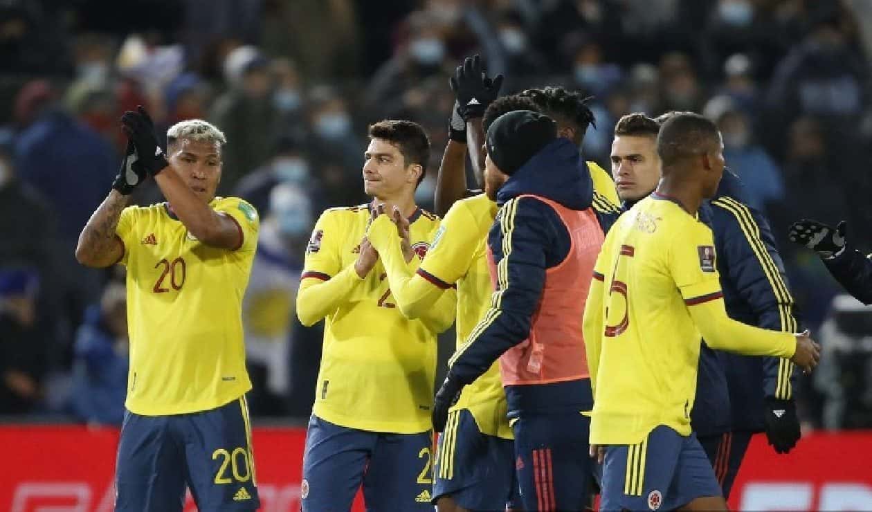 Este colombiano es uno de los de mayor proyección y tiene una gran oferta de un fútbol poco reconocido que tomaría.