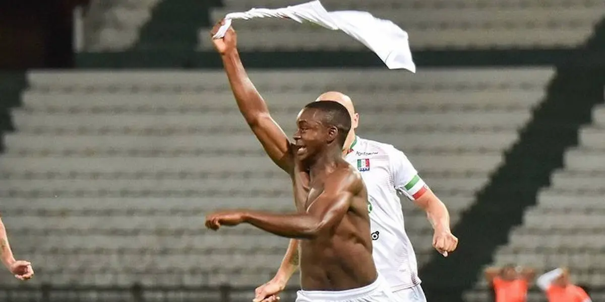 Este jugador estaba cerca de volver a su club en Colombia pero parece que todo dio una vuelta inesperada y se quedará en Argentina