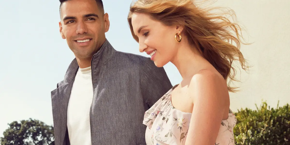 Falcao es ahora imagen oficial de la marca Patprimo, el colombiano por su buen presente deportivo ahora es buscado por diversas empresas; las cuales desean que anuncie sus productos. "El Tigre" sorprendió con su nuevo comercial.