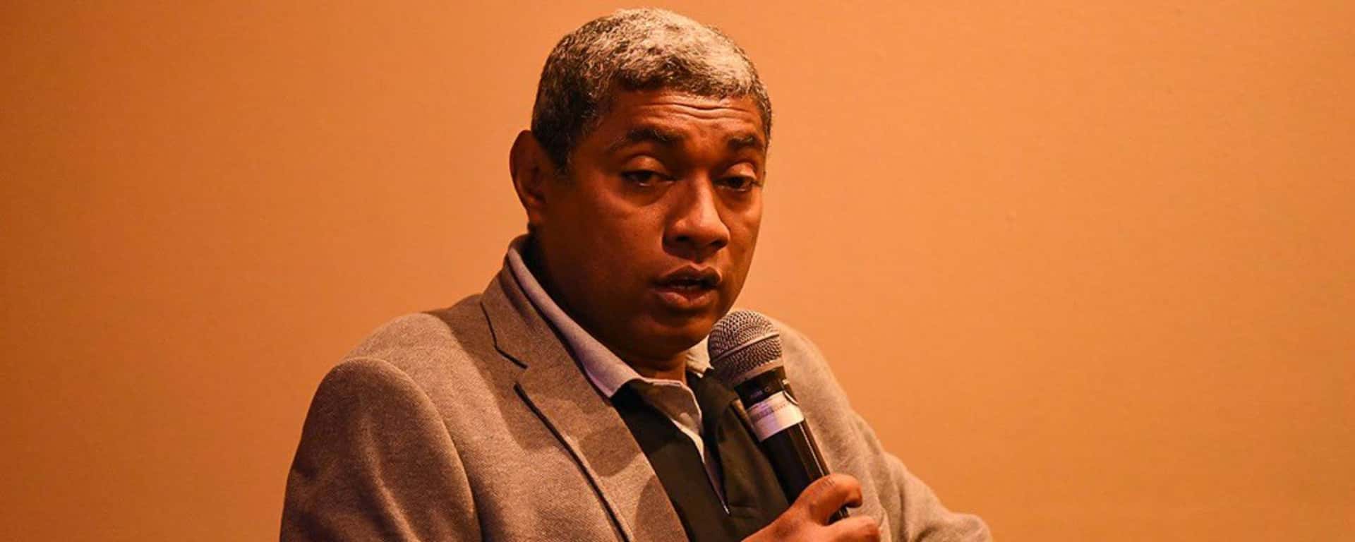 FIFA adelanta una investigación contra el ex árbitro del fútbol colombiano.