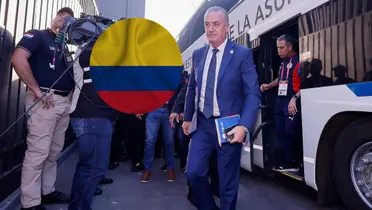 Gustavo Alfaro, entrenador de la Selección de Paraguay en la previa del choque con Colombia Foto: Albirroja y Pexels