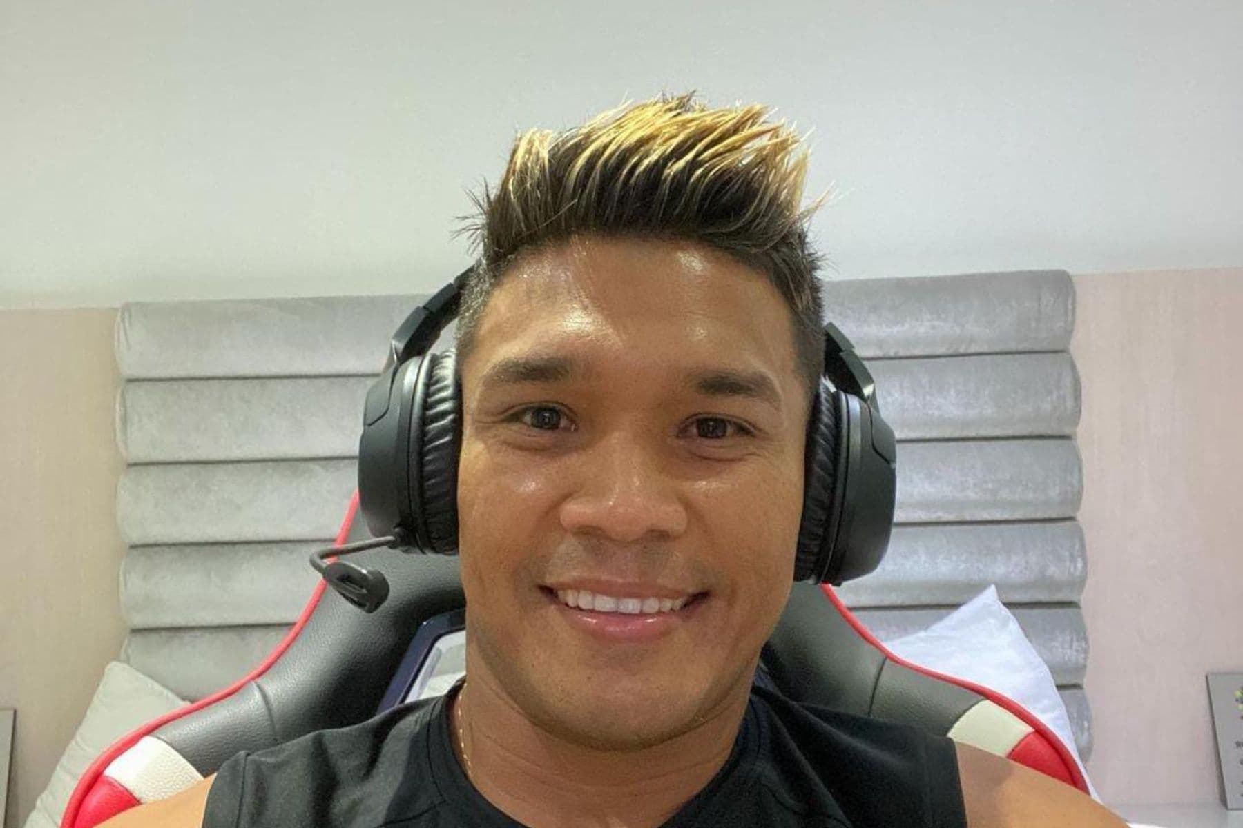 Habrían dudas con el futuro de Teófilo Gutiérrez en el Deportivo Cali y el goleador apareció de manera sorpresiva en otro lugar.
