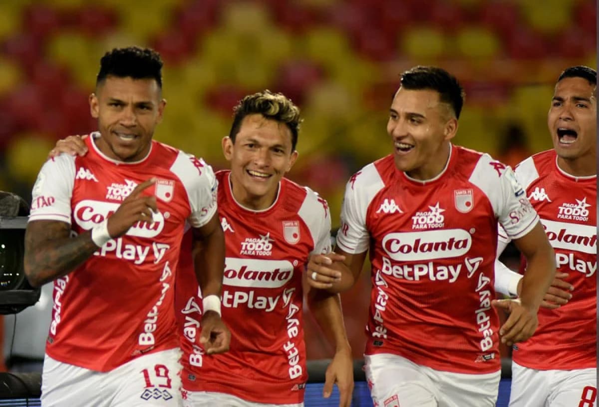 Independiente de semestre irregular, y ahora ven como solo ganar los puede llevar a los cuadrangulares finales